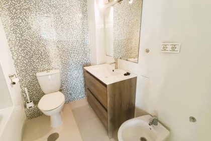 1340b56a8f0f0e226f8cec753f982a05 - 24