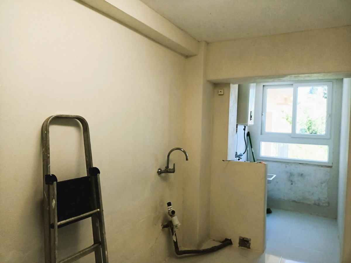 1340b56a8f0f0e226f8cec753f982a05 - 33