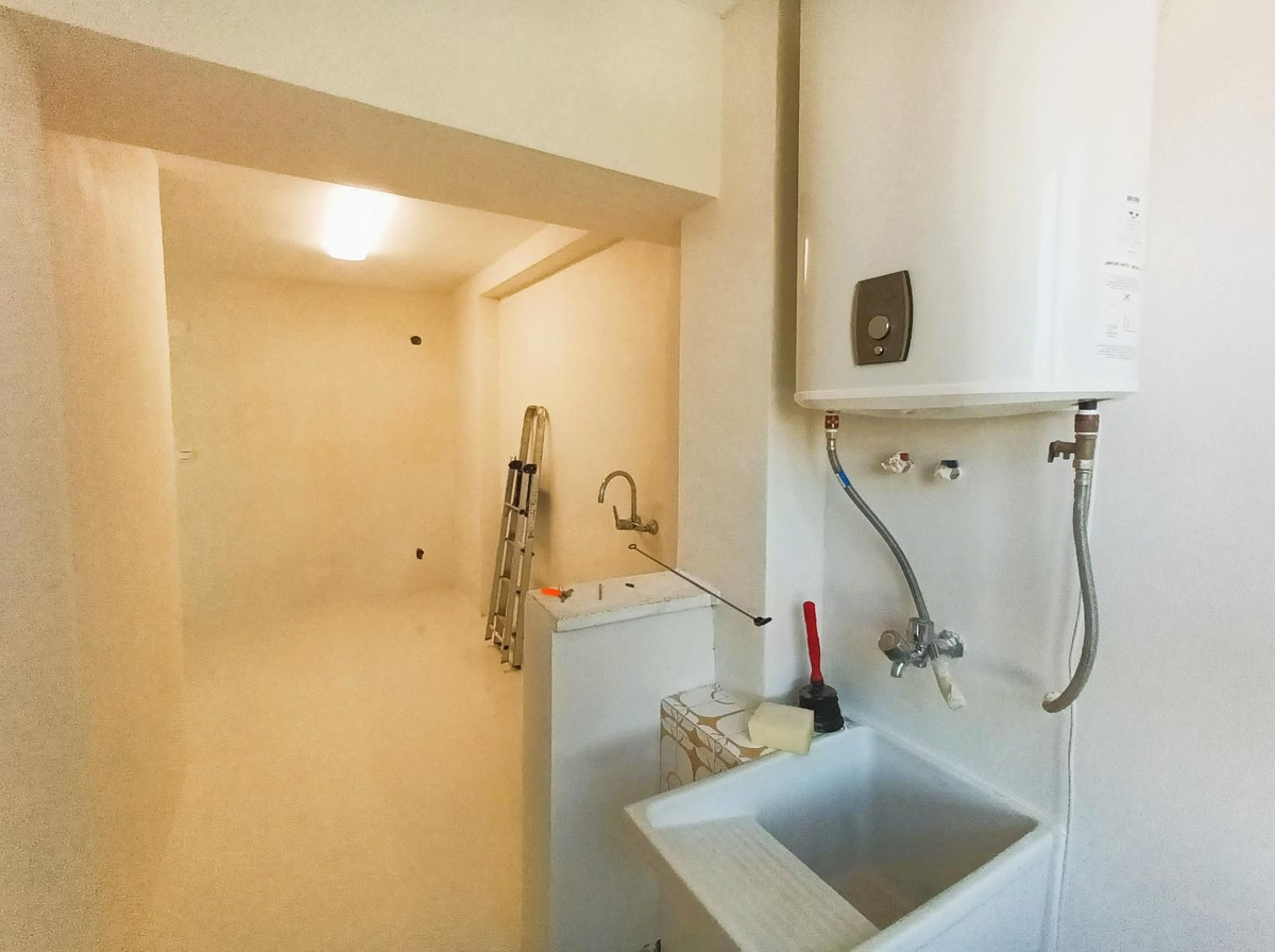 1340b56a8f0f0e226f8cec753f982a05 - 35