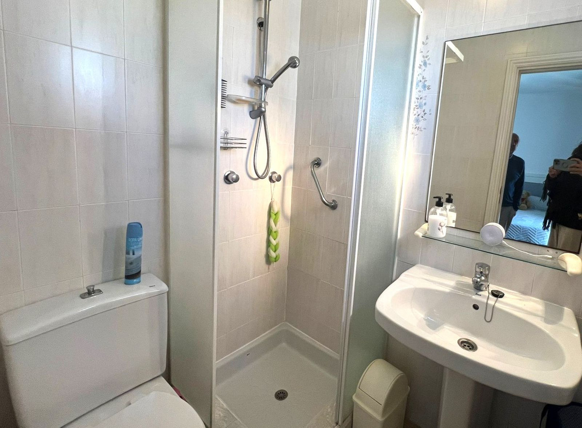 13b187a143917d32fb01901c6dad4df8 - 10