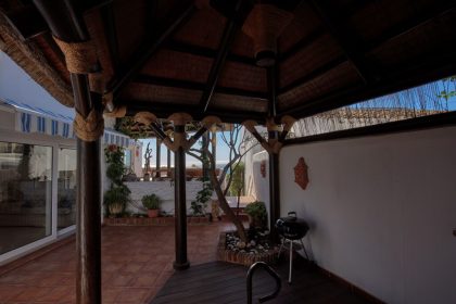 13f3d03bb082cd829a99d3d4642af8e6 - 10