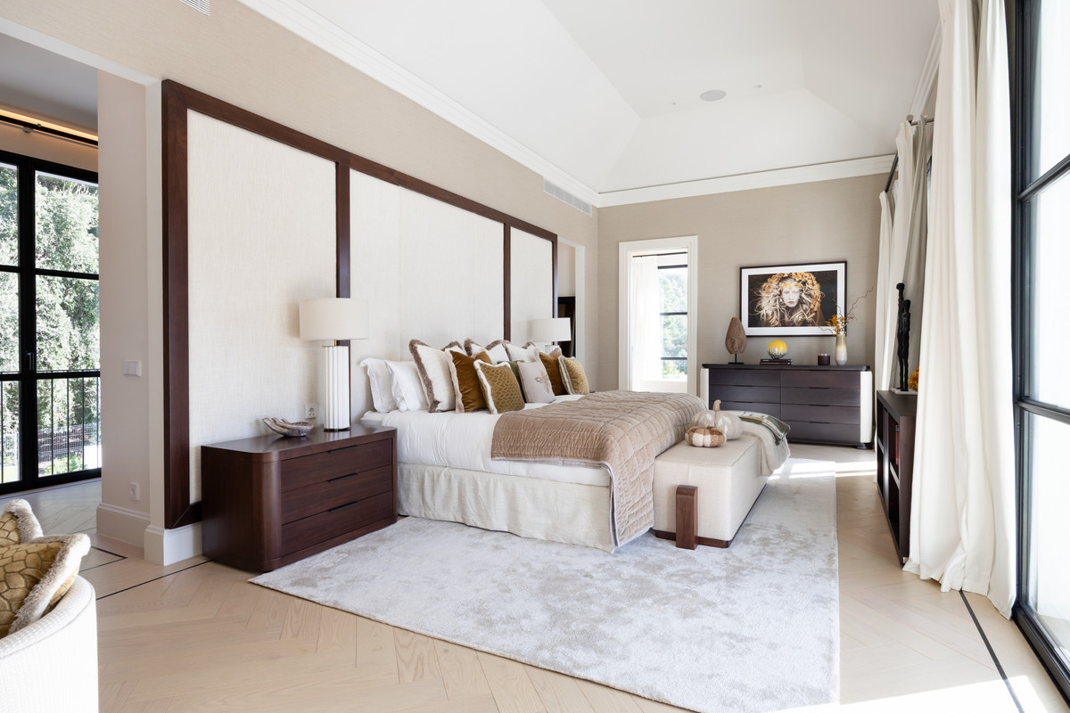 140aea50f28c9a3e619db45c360a8397 - 18