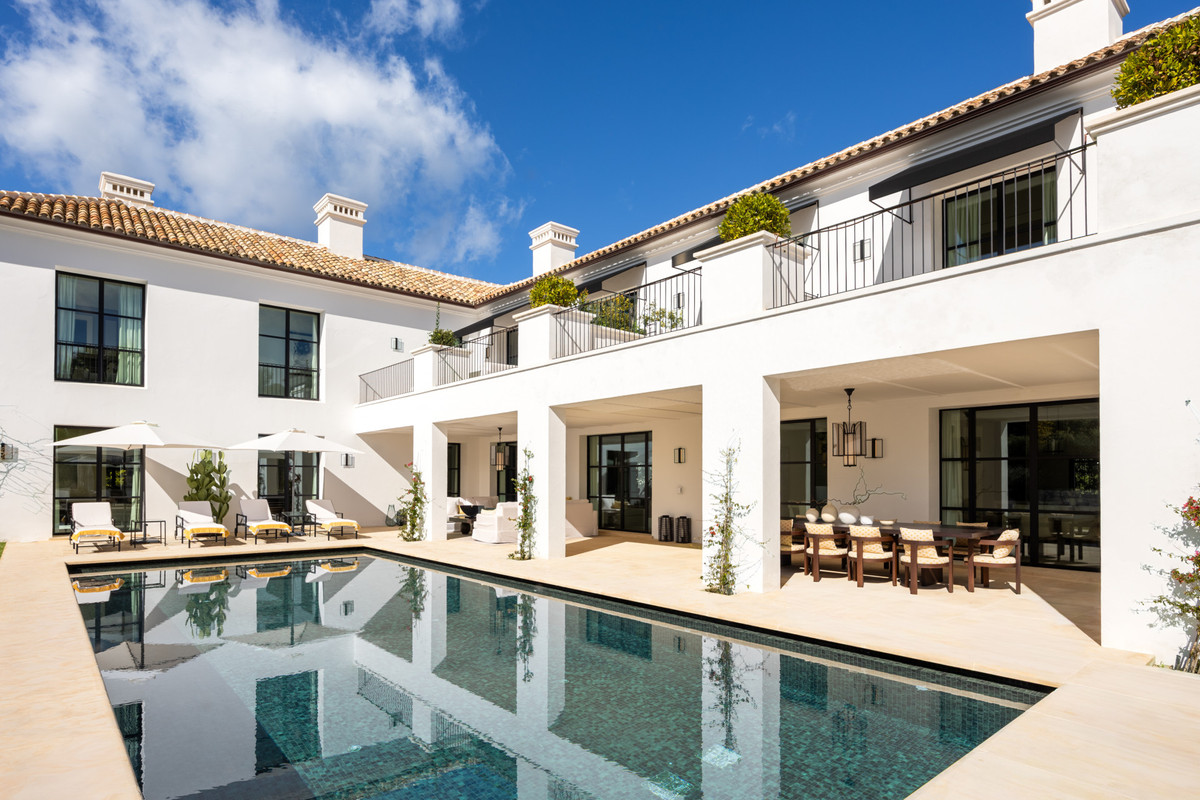 140aea50f28c9a3e619db45c360a8397 - 2