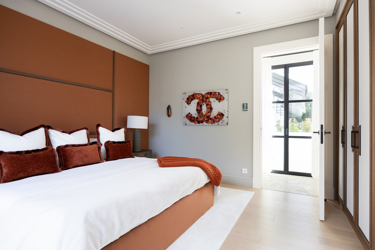 140aea50f28c9a3e619db45c360a8397 - 29