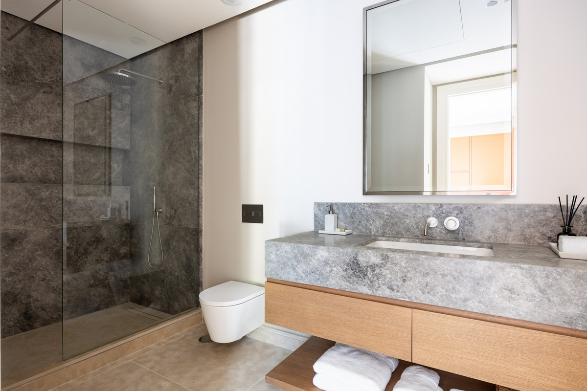 140aea50f28c9a3e619db45c360a8397 - 30