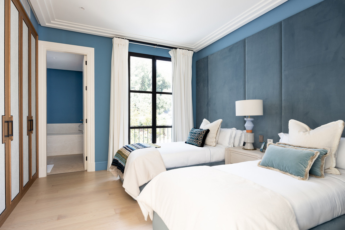 140aea50f28c9a3e619db45c360a8397 - 31