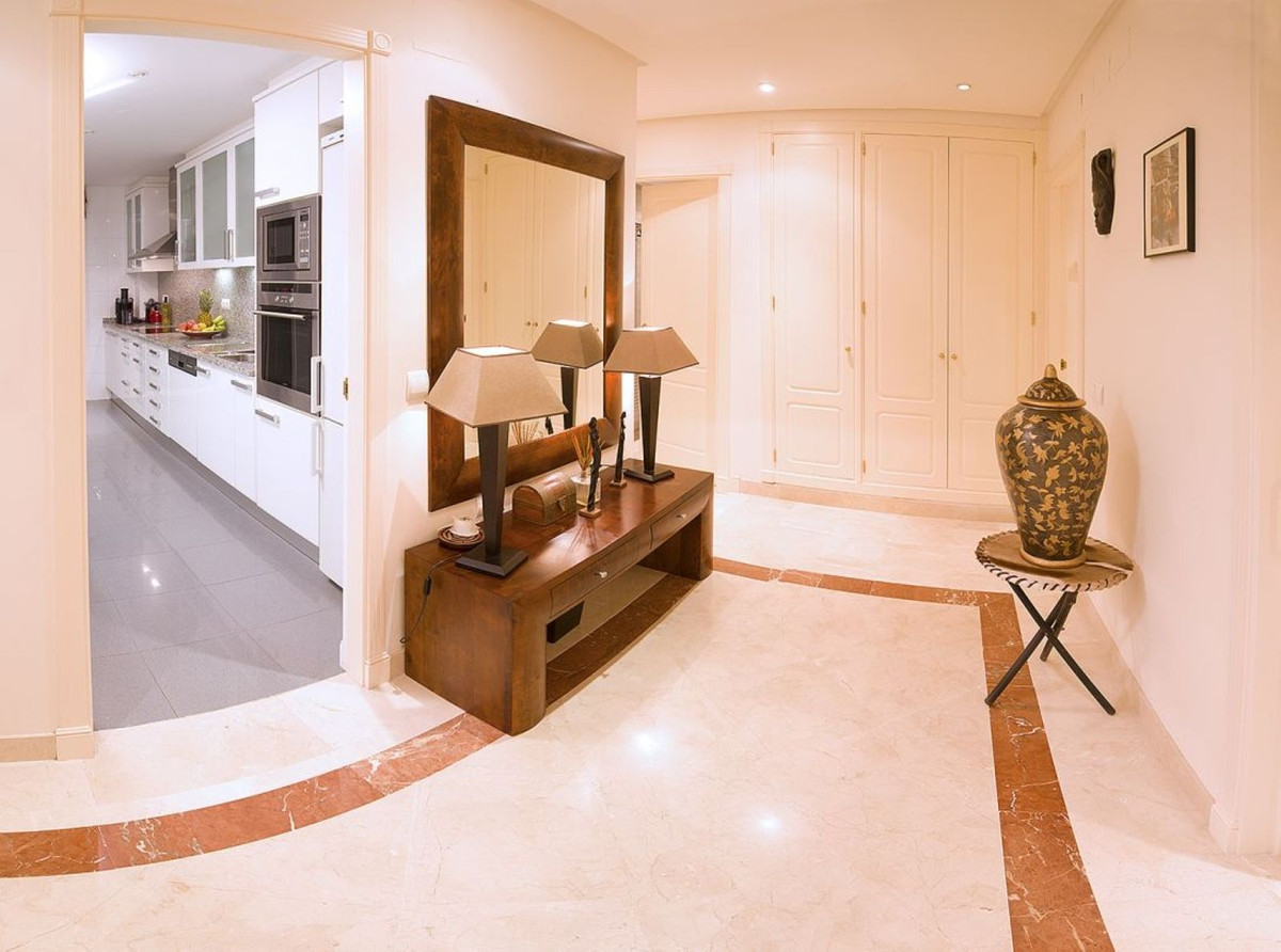 1502590ee64564858fb418c1d17d6286 - 9