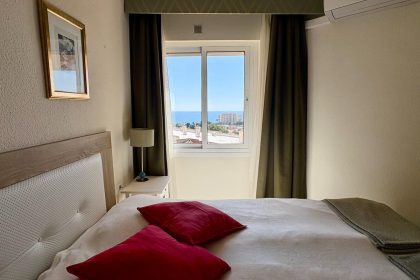 1531eece001270b82bdba53c34338c4c - 11