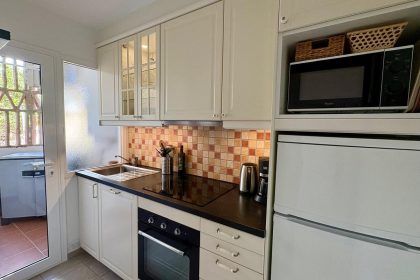 1531eece001270b82bdba53c34338c4c - 9