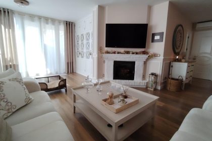 16af740d628a41b6cacef37382caa0aa - 9