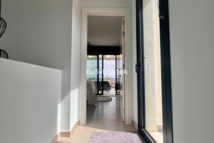 170faba2aa5b4cd2cf57c9d1b66c831c - 30