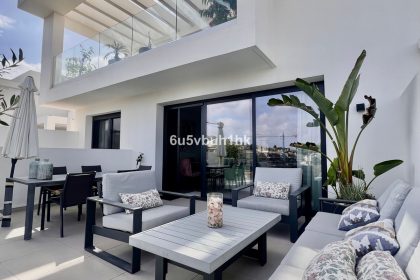 170faba2aa5b4cd2cf57c9d1b66c831c - 4