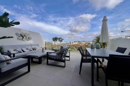 170faba2aa5b4cd2cf57c9d1b66c831c - 43