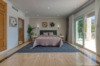 17899f88298023f29245b127c51cabf7 - 25