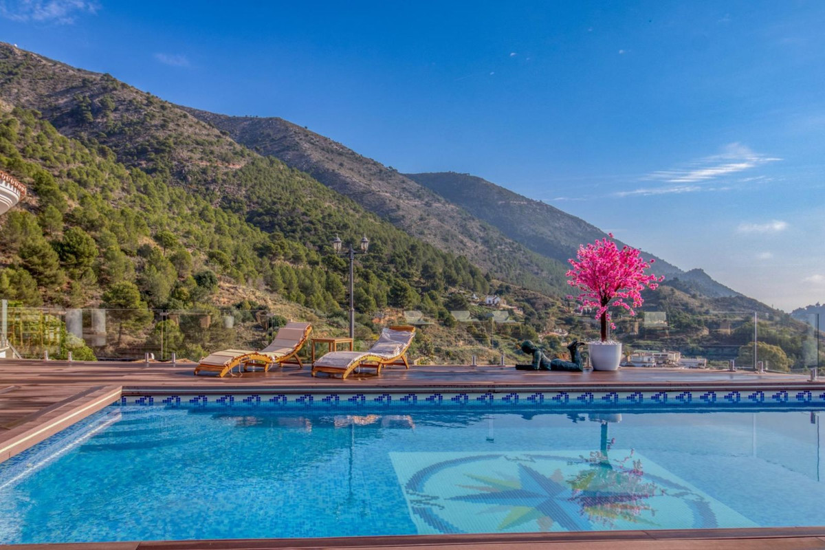 17899f88298023f29245b127c51cabf7 - 5