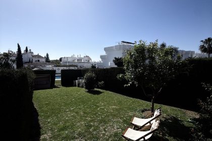 1792bf59718a2316fd9aaf840b78c6c3 - 2