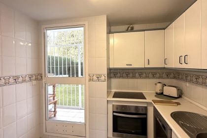 1792bf59718a2316fd9aaf840b78c6c3 - 9