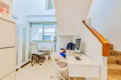 17c6e7f1688137dbb500caf39aca72b4 - 12