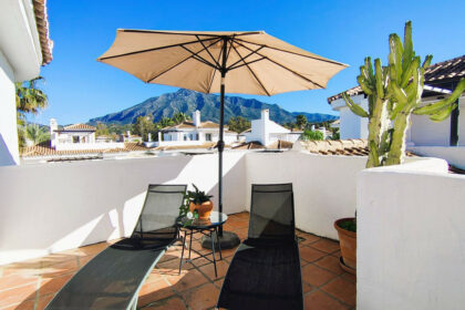 17f0fd250a96ad8e359a343c77a1d631 - 19