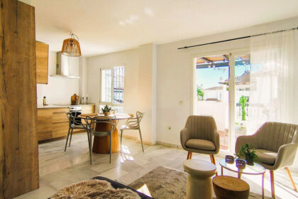 17f0fd250a96ad8e359a343c77a1d631 - 2