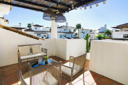 17f0fd250a96ad8e359a343c77a1d631 - 7