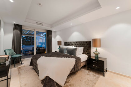 18500599c7f19462d5a628af2bbcabc3 - 25