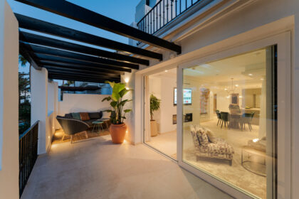 18500599c7f19462d5a628af2bbcabc3 - 28