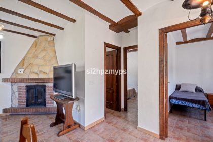 185b977aa4c85742163e1e43b26a6d51 - 19