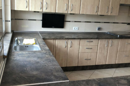 188941d50d5240a2557847b9fcb2365c - 24