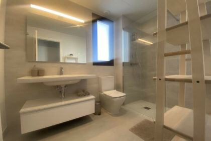 18a047090f0c2c1aaba23ad52258b616 - 13