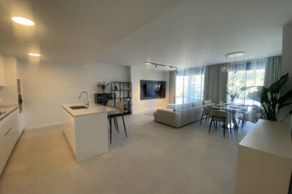 18a047090f0c2c1aaba23ad52258b616 - 19