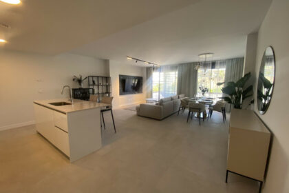 18a047090f0c2c1aaba23ad52258b616 - 8