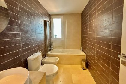 18aa1130e7c22439b92f8b3d4781e484 - 14