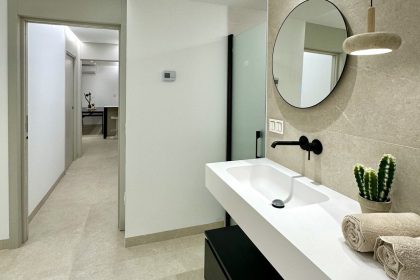 193162234c0d86f32307b6261a3f7770 - 16