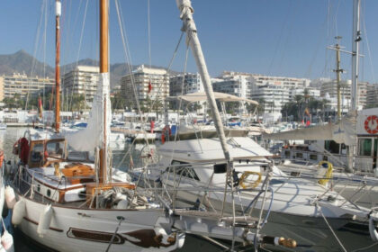 19672c190191e25b754d4ee9a37c4155 - 37