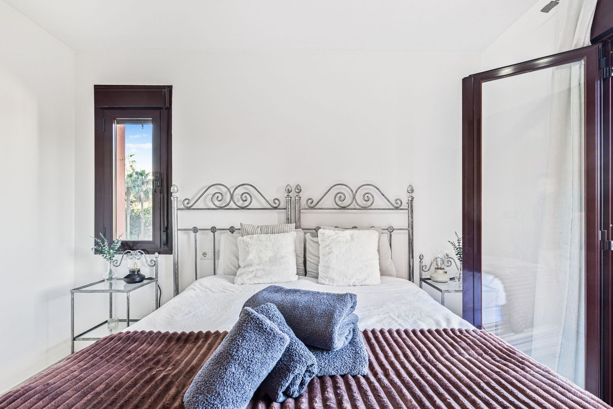 19a004bb0a298506b570bbddf0c692d5 - 15