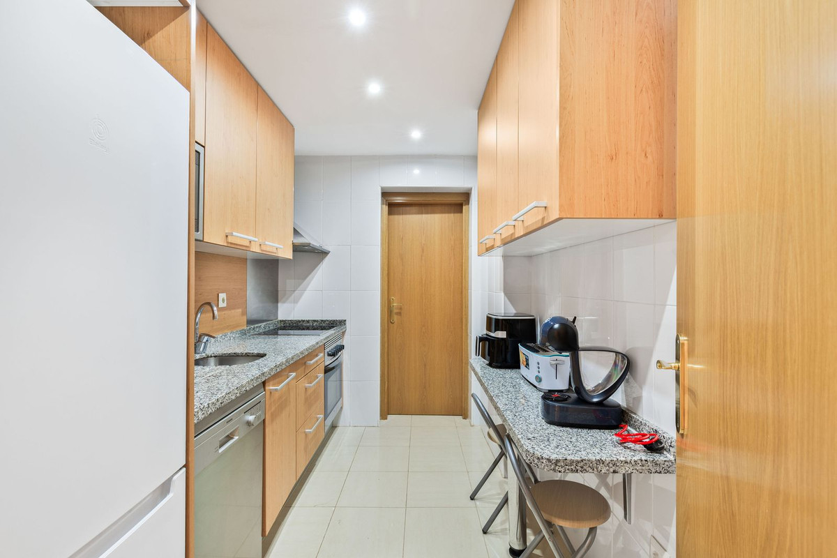 19a004bb0a298506b570bbddf0c692d5 - 8