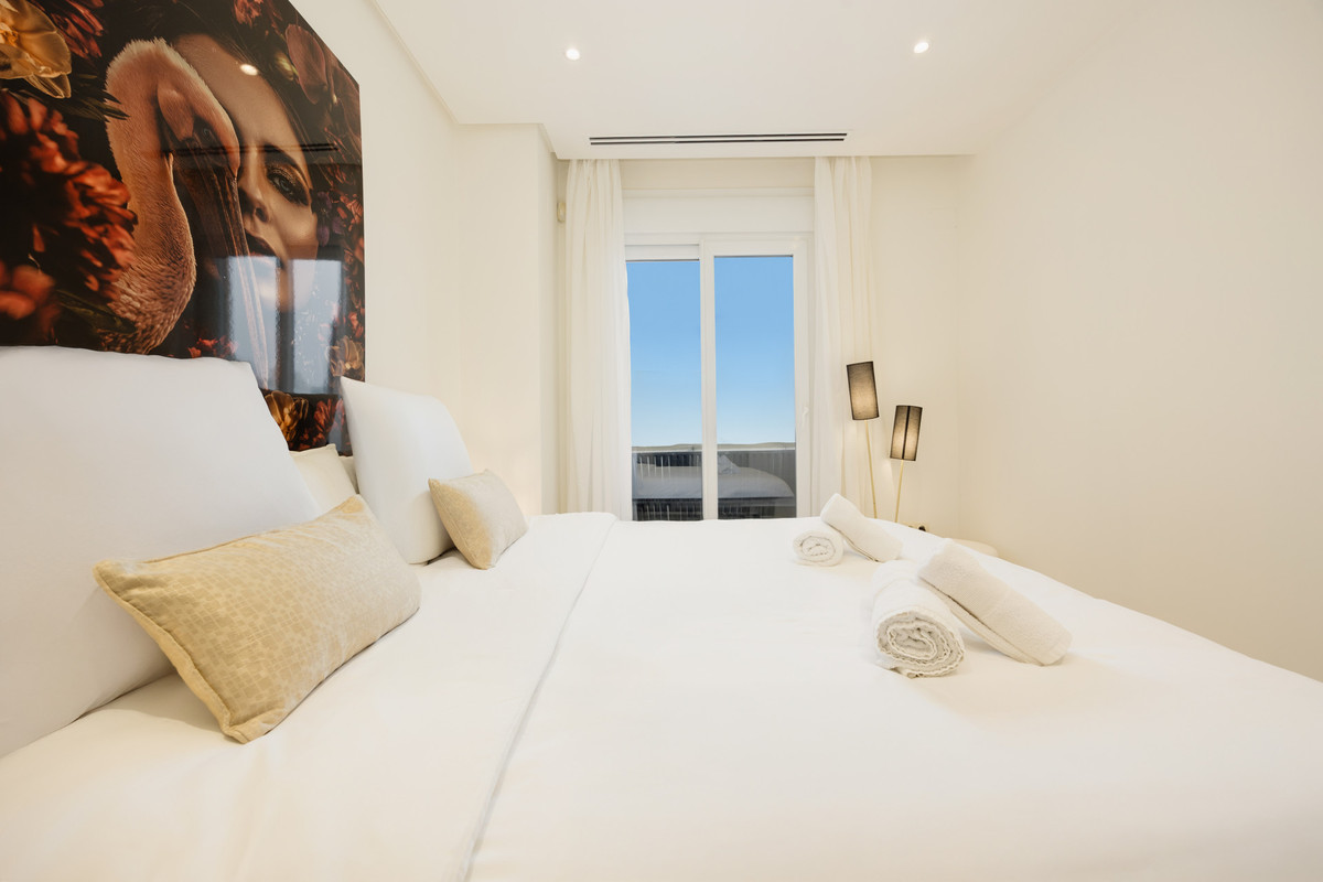 19c0f54e6f39ab391e834c4d90c14f79 - 17