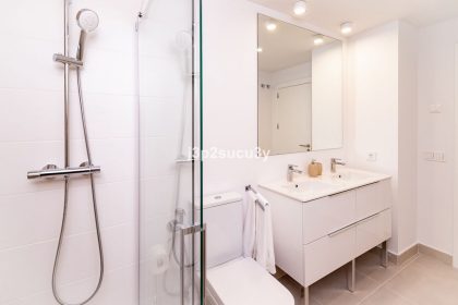 1a71f4bf0aa9cc6299f5601d85fcd80d - 16