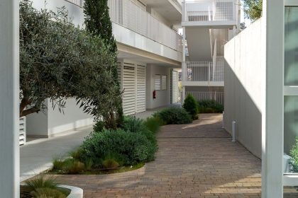 1b2f679729a0f033ddd391e3f0a4d386 - 21