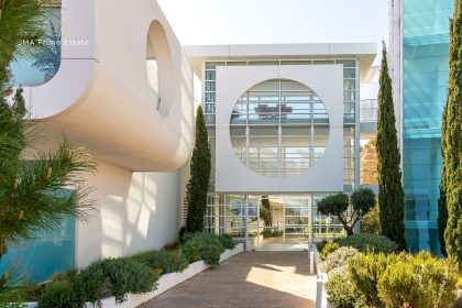 1b2f679729a0f033ddd391e3f0a4d386 - 23