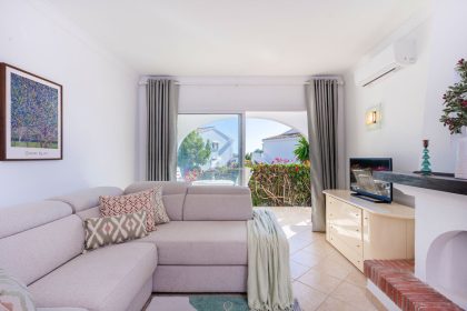 1b3a3a9177a48eee858f31c769e8645c - 9