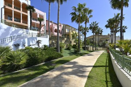 1b45f6d738e2744bdbab5ef715e2f21b - 5