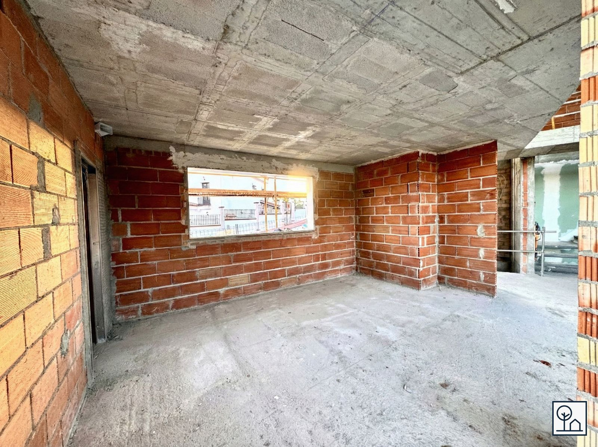 1b6e5203ae70f60f6caf9dd05e16f67b - 42