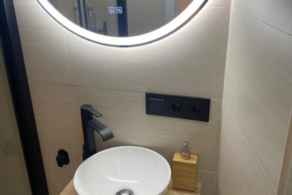 1c4e8560c2daa2d47a027e480203198e - 17