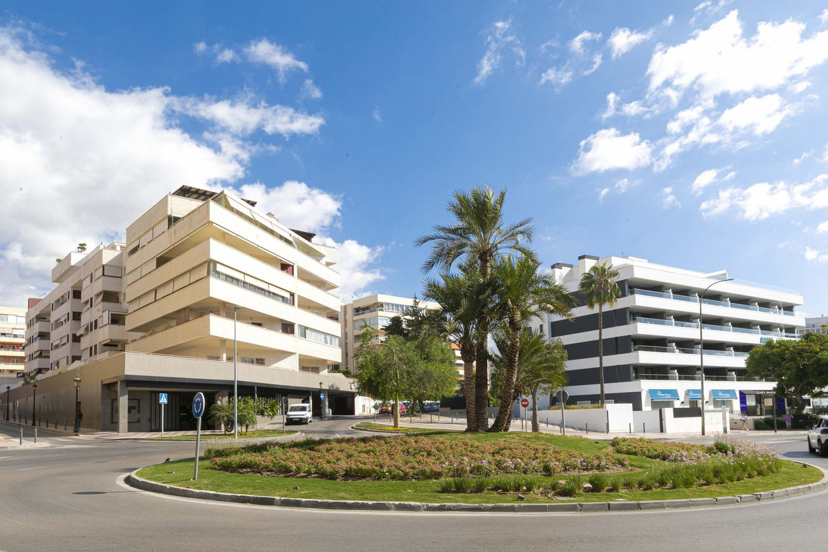 1cc365043493874ac3cb24464e69c739 - 21