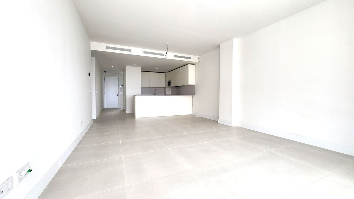 1cf0898e94dd63e00411617eb5885123 - 18