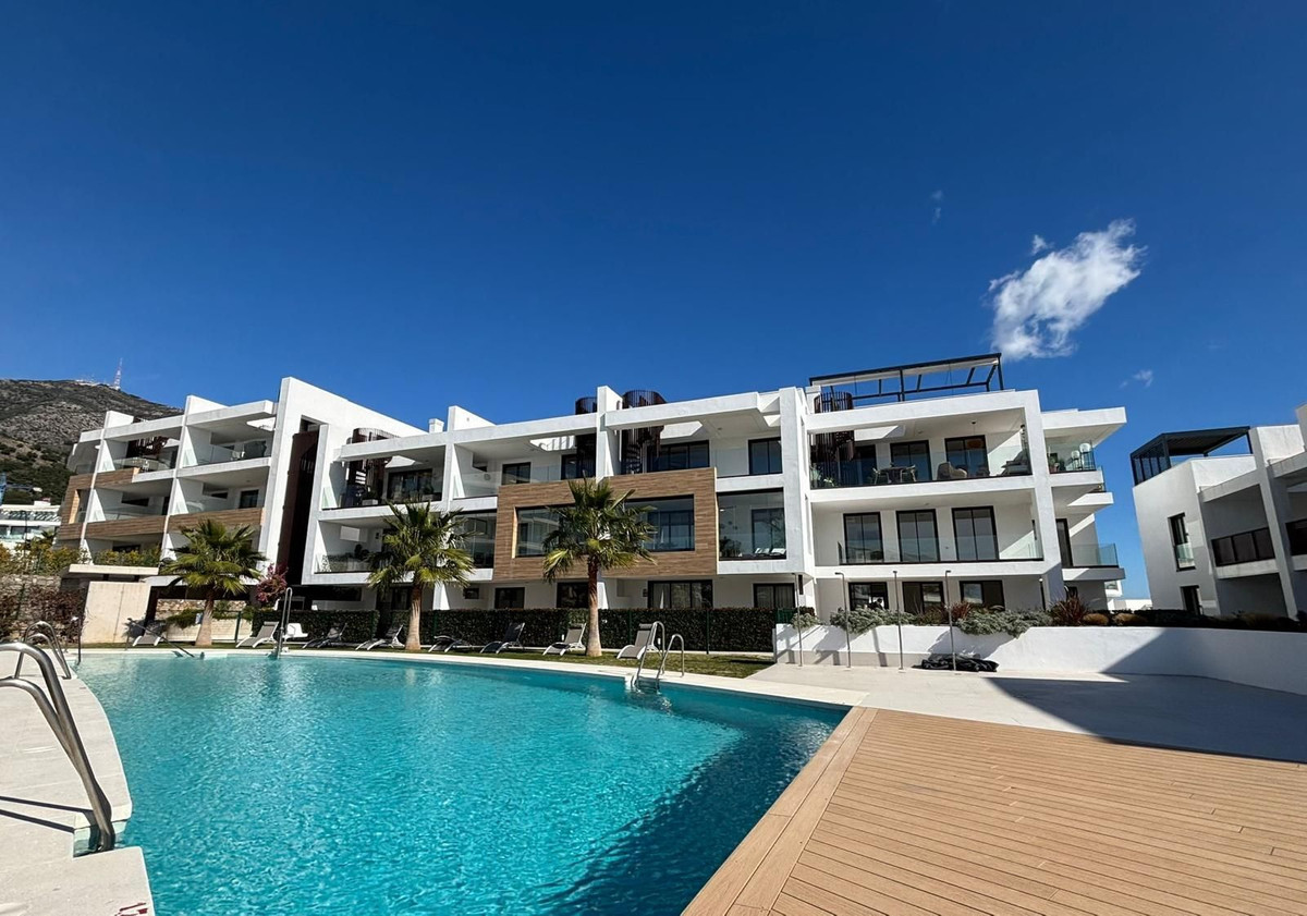 1cf0898e94dd63e00411617eb5885123 - 23