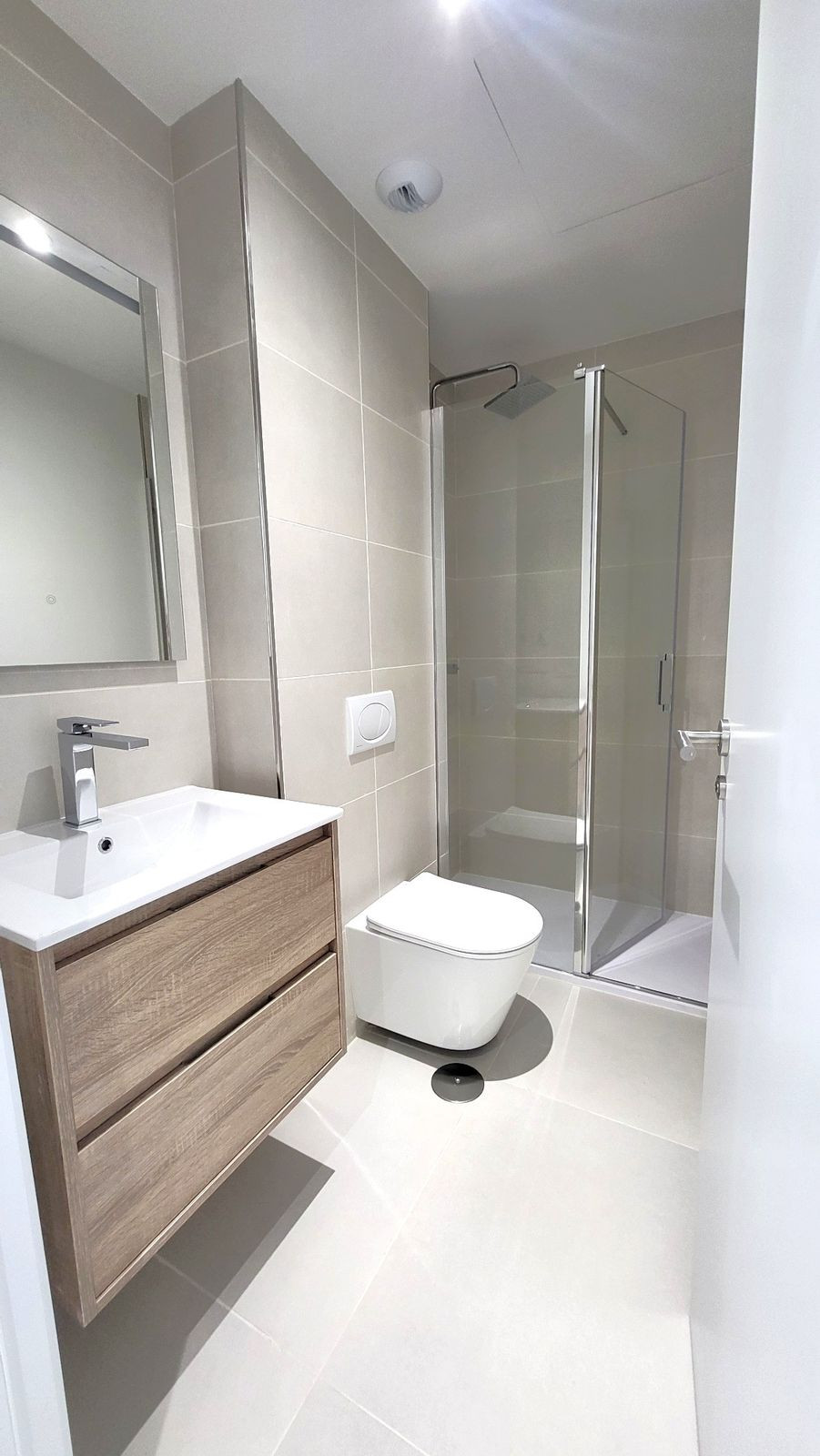 1cf0898e94dd63e00411617eb5885123 - 9