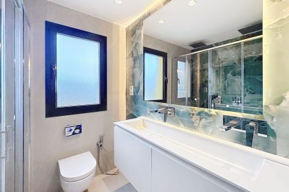 1cf1c6d09c8b9035ed0939776114fda2 - 32